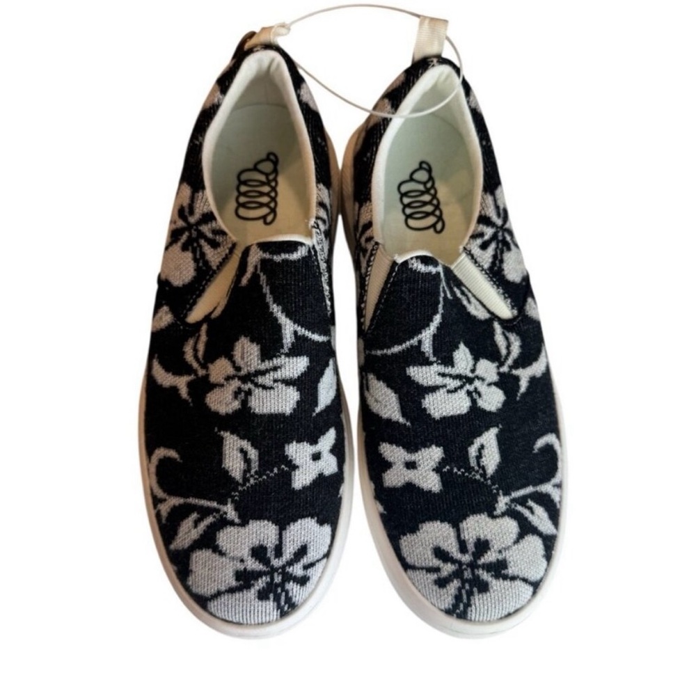 WOOLLOOMOOLOO Byron 39 EU Slip On Merino Wool Comfort Sneakers White Black